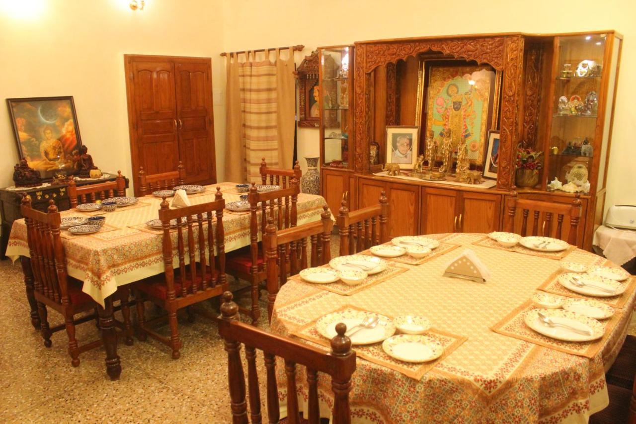 Homestay Varanasi Eksteriør billede