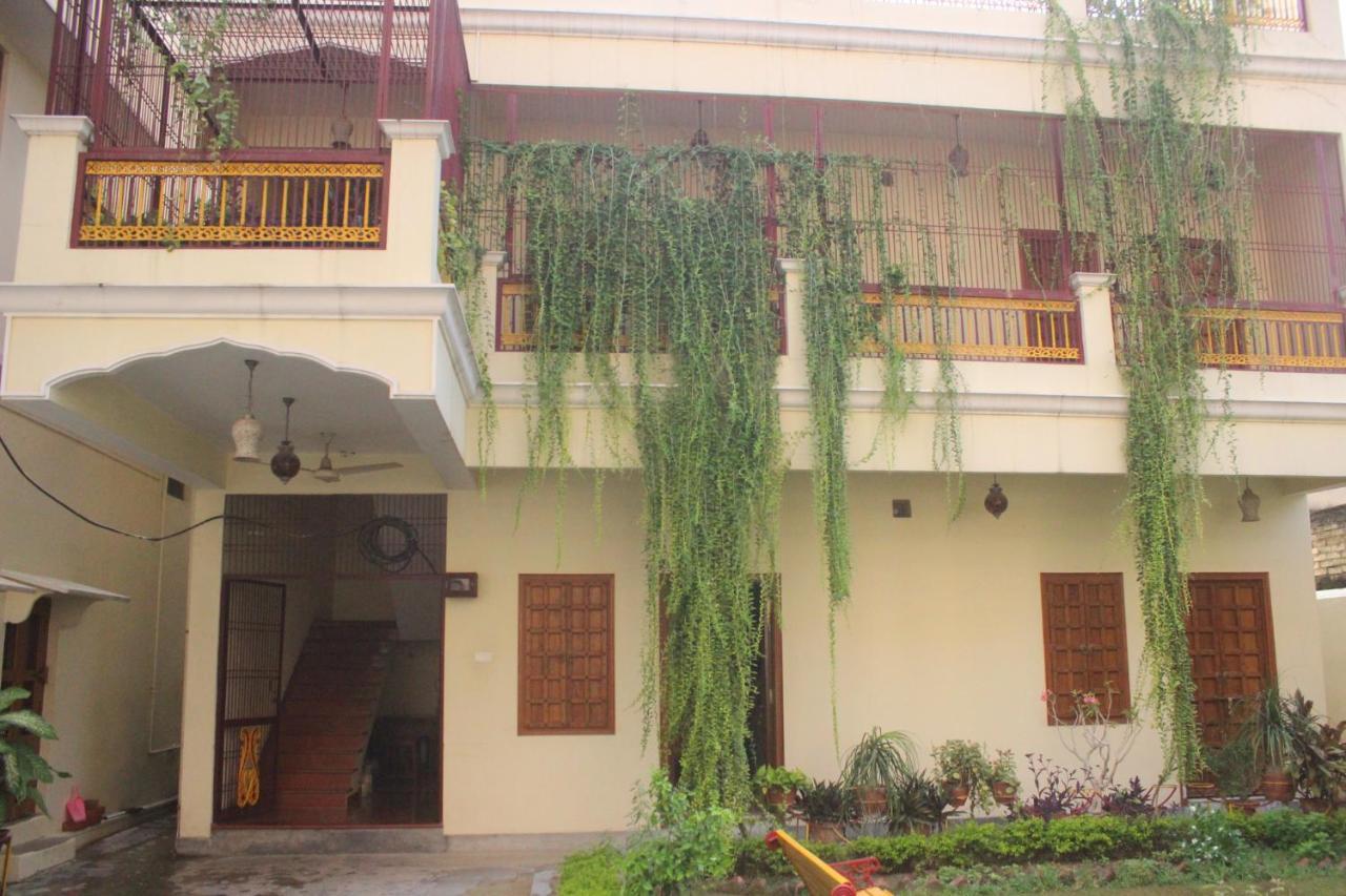 Homestay Varanasi Eksteriør billede